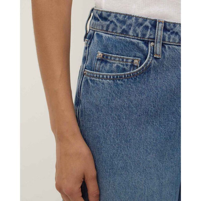 Assembly Label High Rise Barrel Jean Classic Blue image number 2